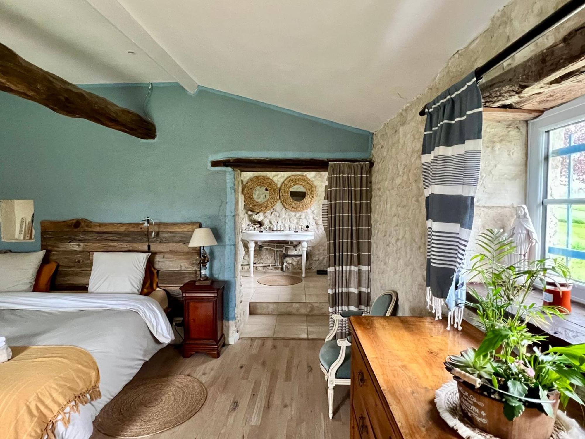 Chez Magitte Une Chambre A Louer Bardenac Esterno foto